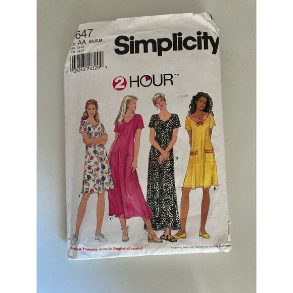 Simplicity 7647 2 Hour Sewing Pattern Size XS S M Women's Dress Uncut - Picture 1 of 2